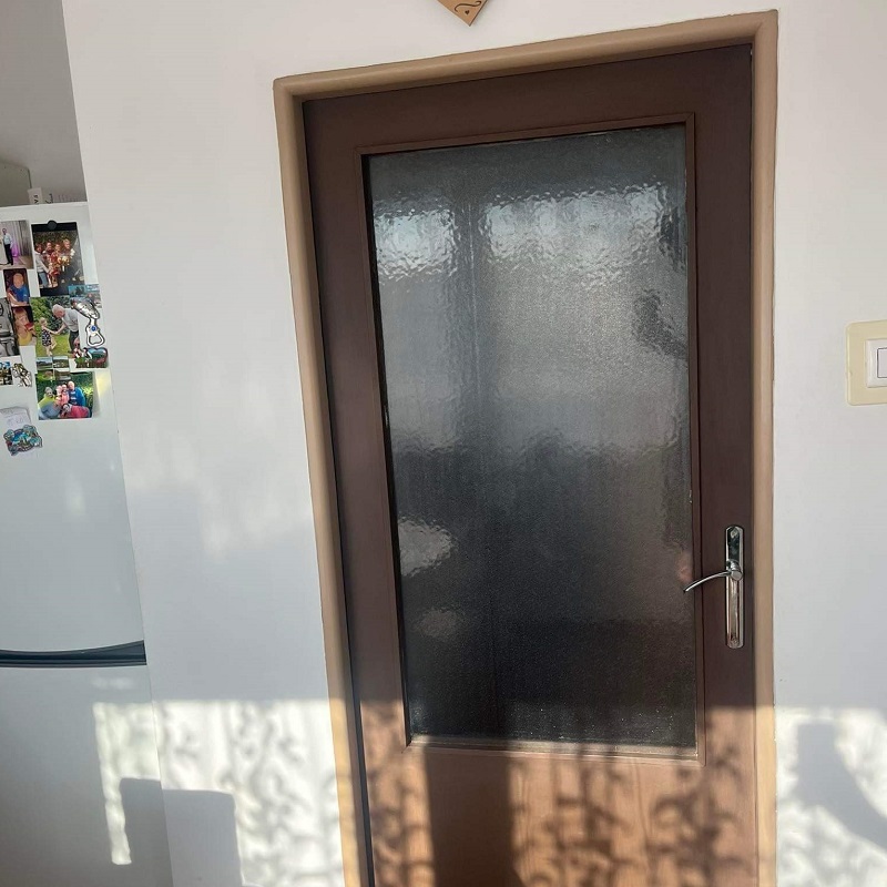 redizajn dverí kriedovou farbou Annie Sloan
