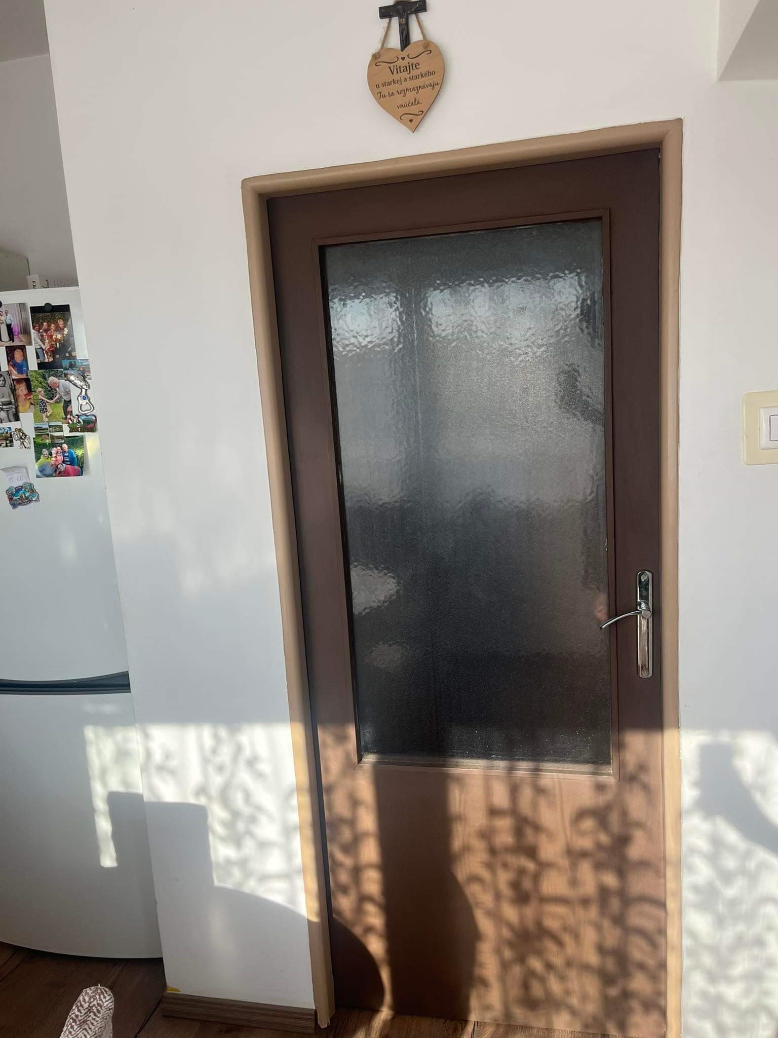 redizajn dverí kriedovou farbou Annie Sloan