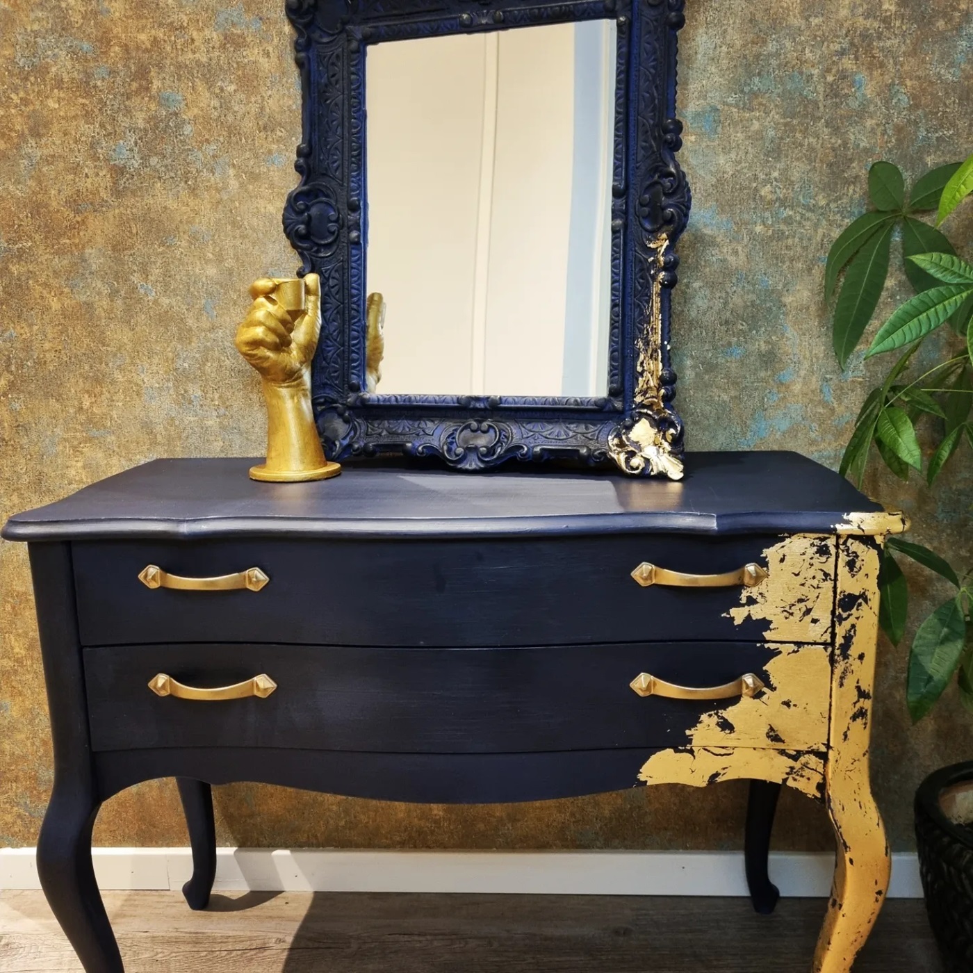 komoda - toaletný stolík so zrkadlom komoda - toaletný stolík so zrkadlom